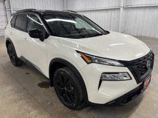 Used 2023 Nissan Rogue SV w/ SV Premium B Package image 1
