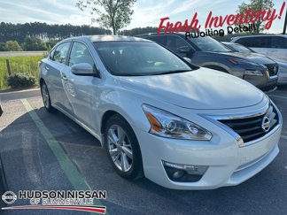 Used 2013 Nissan Altima 2.5 SL w/ Technology Pkg image 1