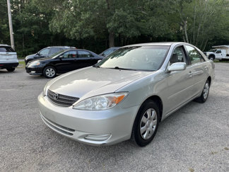 Used 2004 Toyota Camry LE image 1