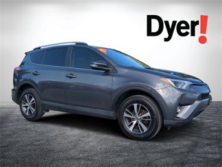 Used 2017 Toyota RAV4 XLE image 1