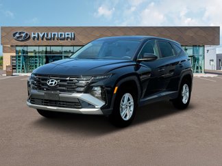 New 2025 Hyundai Tucson SE image 1