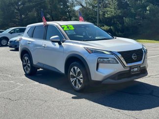 Used 2023 Nissan Rogue SV image 1