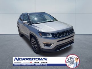 Used 2018 Jeep Compass Limited w/ Navigation Group image 1