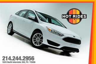 Used 2015 Ford Focus SE image 1
