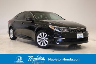 Used 2017 Kia Optima EX image 1