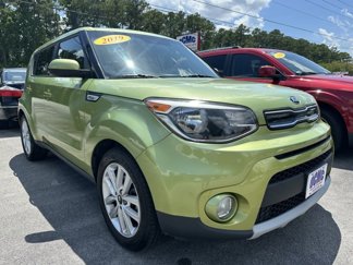Used 2019 Kia Soul + image 1