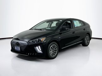 Used 2020 Hyundai Ioniq SE image 1
