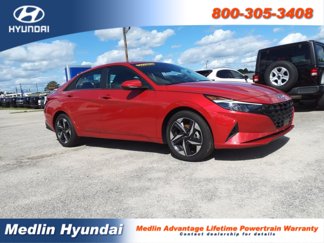 Used 2023 Hyundai Elantra SEL w/ Convenience Package image 1
