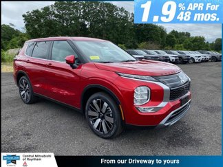 New 2025 Mitsubishi Outlander AWD image 1