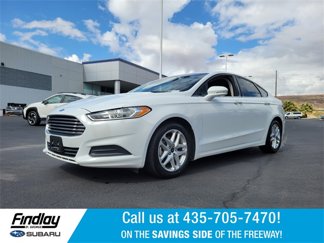 Used 2016 Ford Fusion SE image 1