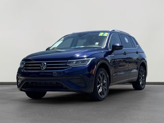 Used 2022 Volkswagen Tiguan SE image 1