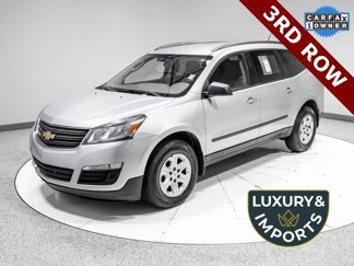 Used 2017 Chevrolet Traverse LS image 1