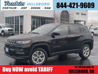 New 2025 Jeep Compass Latitude image 1