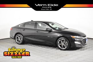 Used 2024 Chevrolet Malibu LT image 1