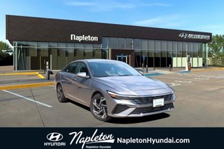 Certified 2025 Hyundai Elantra SEL image 1