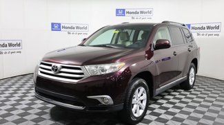 Used 2012 Toyota Highlander FWD image 1