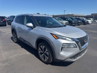 Used 2023 Nissan Rogue SV image 1