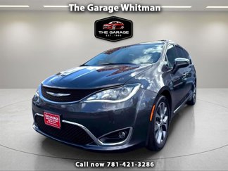 Used 2017 Chrysler Pacifica Limited w/ UConnect Theater Package image 1