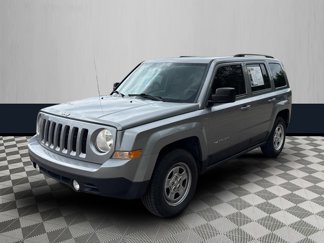 Used 2015 Jeep Patriot Sport w/ Power Value Group image 1