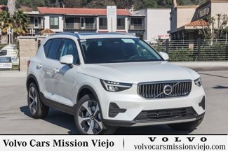 New 2025 Volvo XC40 B5 Core w/ Protection Package Premier image 1