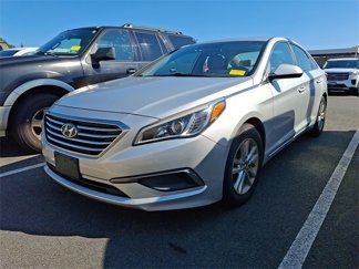 Used 2016 Hyundai Sonata SE image 1