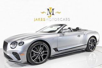 Used 2022 Bentley Continental GT image 1