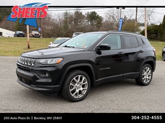 Used 2022 Jeep Compass Latitude w/ Sun and Sound Group image 1