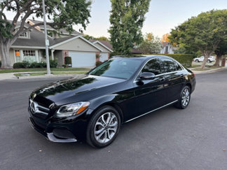Used 2017 Mercedes-Benz C 300 4MATIC Sedan image 1