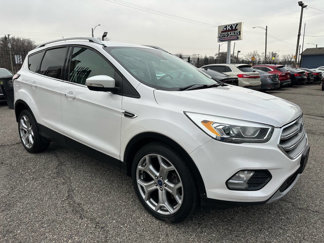 Used 2017 Ford Escape Titanium image 1