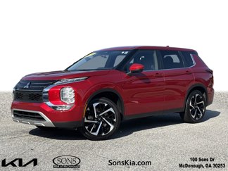 Used 2024 Mitsubishi Outlander SE Black Edition image 1