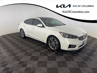 Used 2017 Kia Cadenza Technology image 1