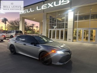 Used 2020 Toyota Camry XLE image 1