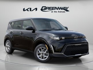 New 2025 Kia Soul LX image 1