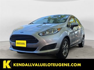 Used 2015 Ford Fiesta SE image 1