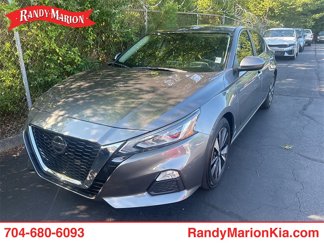 Used 2022 Nissan Altima 2.5 SV image 1