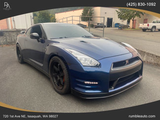Used 2014 Nissan GT-R Black Edition image 1