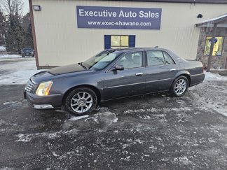 Used 2010 Cadillac DTS Luxury image 1