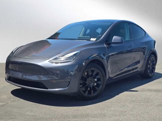 Used 2021 Tesla Model Y Long Range image 1