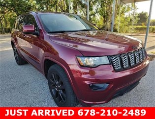 Used 2019 Jeep Grand Cherokee Altitude image 1