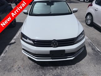 Used 2017 Volkswagen Jetta SE image 1