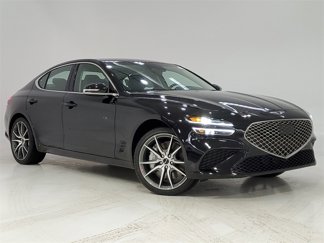 Used 2024 Genesis G70 2.5T image 1