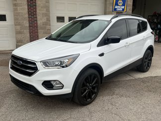 Used 2018 Ford Escape SE w/ SE Sport Appearance Package image 1