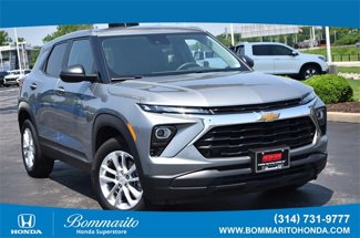 Used 2024 Chevrolet TrailBlazer LS w/ LS Convenience Package image 1