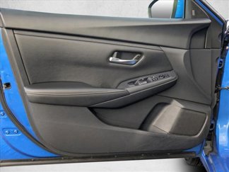 Used 2023 Nissan Sentra SV video 2