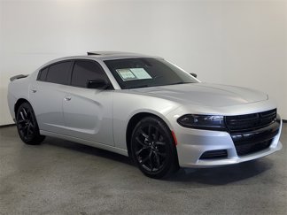 Used 2022 Dodge Charger SXT w/ Blacktop Package image 1