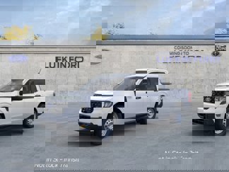 New 2025 Ford Maverick XL image 1