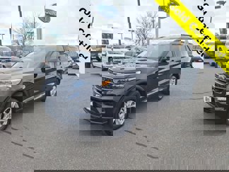 Certified 2023 Ford Explorer XLT w/ Equipment Group 202A image 1