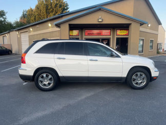 Used 2005 Chrysler Pacifica Touring image 1