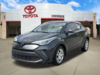 Used 2021 Toyota C-HR LE image 1