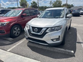 Used 2017 Nissan Rogue SV video 1